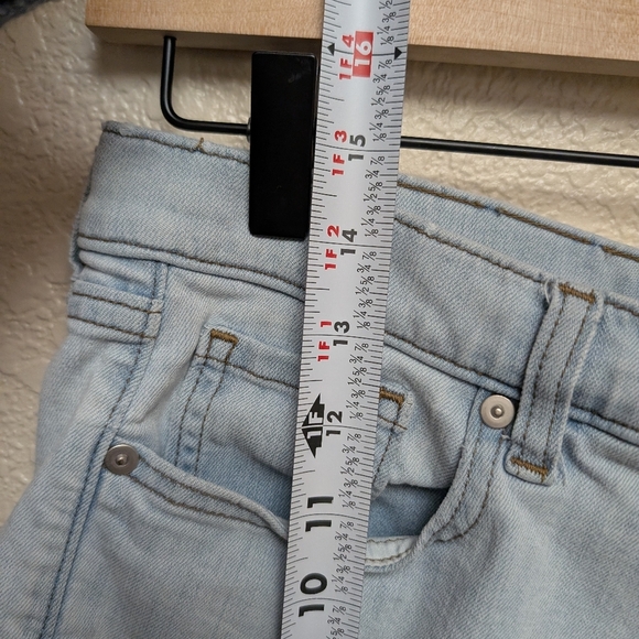 Banana Republic Denim Shorts Light Wash Casual Everyday Size 6 - Picture 4 of 5